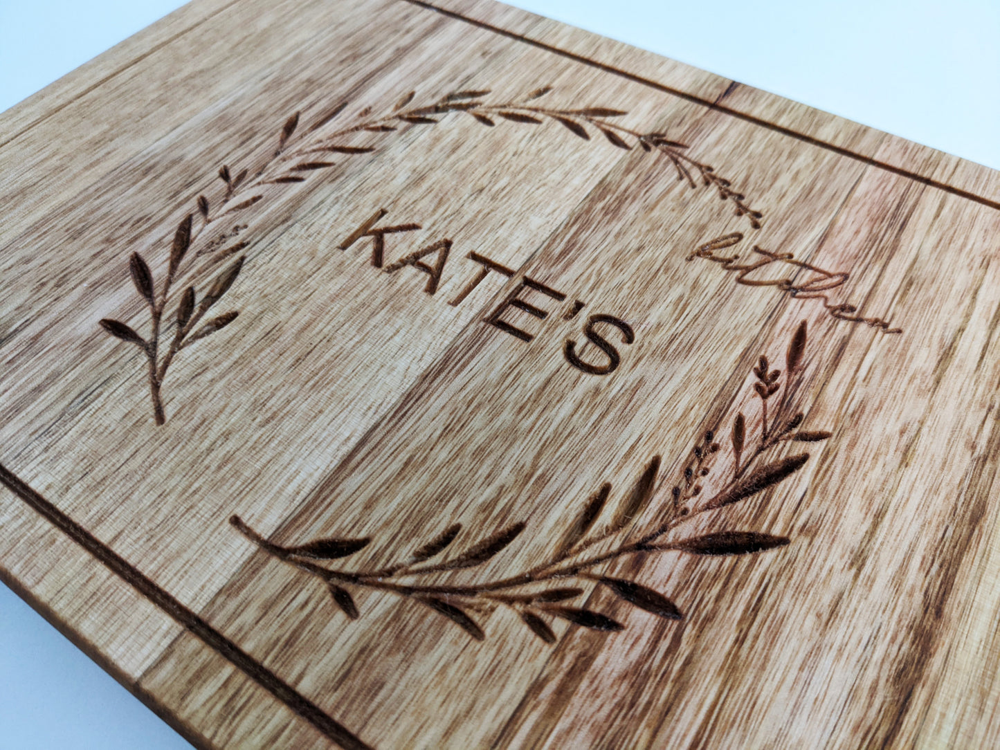 Leaf Design Cutting Boards